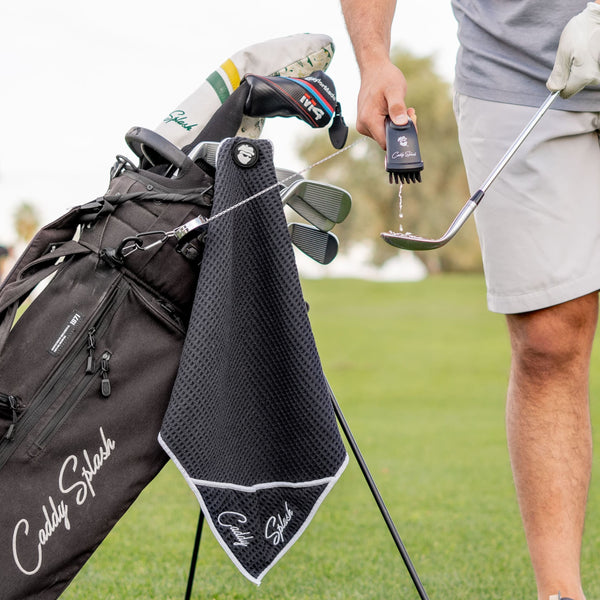 Magnetic Golf Towel with Ball Pocket - Black