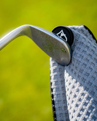 Magnetic Towel - White